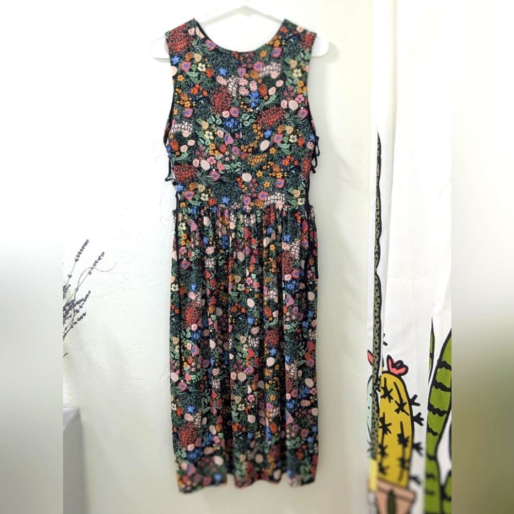 Floral Dress With Side Body Ties